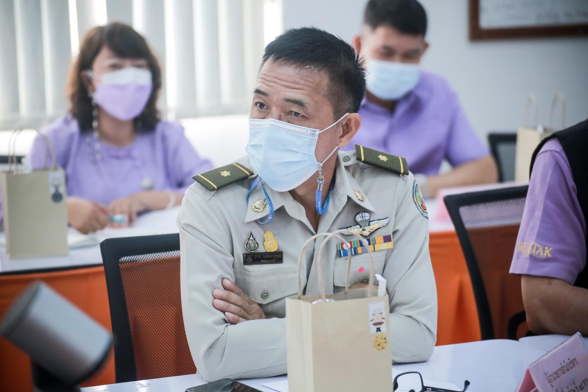 นายก อบจ.ตาก ในฐานะ ผู้อำนวยการอุทยานธรณีไม้กลายเป็นหินตาก เข้าร่วมการประชุมหารือเตรียมความพร้อมการจัดงานบันทึกสถิติโลกไม้กลายเป็นหินที่ยาวที่สุดในโลก Guinness World Records (GWR)