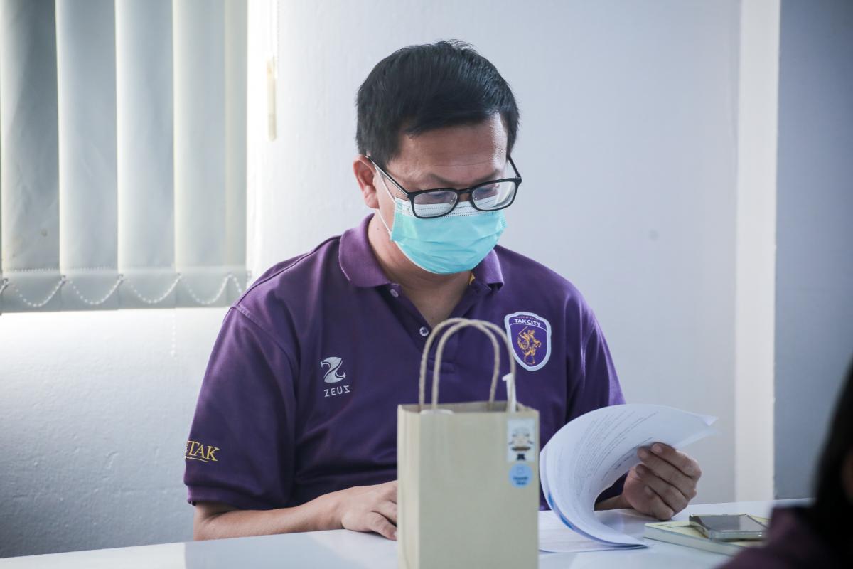 นายก อบจ.ตาก ในฐานะ ผู้อำนวยการอุทยานธรณีไม้กลายเป็นหินตาก เข้าร่วมการประชุมหารือเตรียมความพร้อมการจัดงานบันทึกสถิติโลกไม้กลายเป็นหินที่ยาวที่สุดในโลก Guinness World Records (GWR)