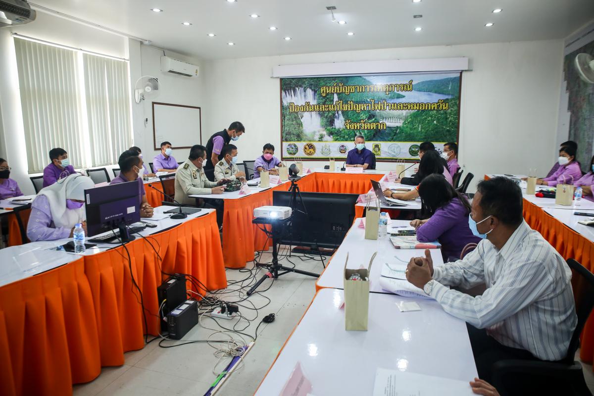 นายก อบจ.ตาก ในฐานะ ผู้อำนวยการอุทยานธรณีไม้กลายเป็นหินตาก เข้าร่วมการประชุมหารือเตรียมความพร้อมการจัดงานบันทึกสถิติโลกไม้กลายเป็นหินที่ยาวที่สุดในโลก Guinness World Records (GWR)