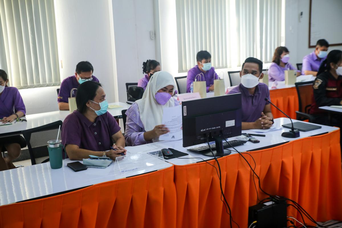 นายก อบจ.ตาก ในฐานะ ผู้อำนวยการอุทยานธรณีไม้กลายเป็นหินตาก เข้าร่วมการประชุมหารือเตรียมความพร้อมการจัดงานบันทึกสถิติโลกไม้กลายเป็นหินที่ยาวที่สุดในโลก Guinness World Records (GWR)