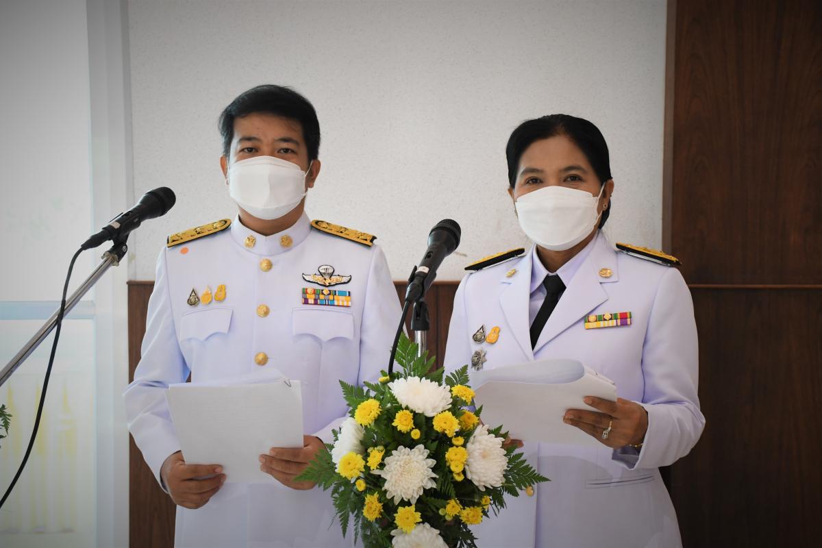 เข้าร่วมพิธีงานวันที่ระลึกพระบาทสมเด็จพระนั่งเกล้าเจ้าอยู่หัว พระมหาเจษฎาราชเจ้า