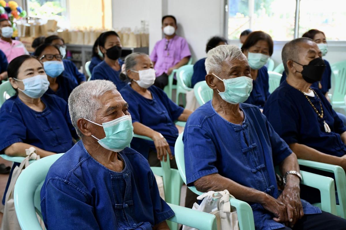 รองนายก อบจ.ตาก เป็นประธานในพิธีเปิดโครงการฝึกอบรมเพื่อส่งเสริมการพัฒนาคุณภาพชีวิตผู้สูงอายุ ประจำปีงบประมาณ พ.ศ. 2565 รุ่นที่ 2