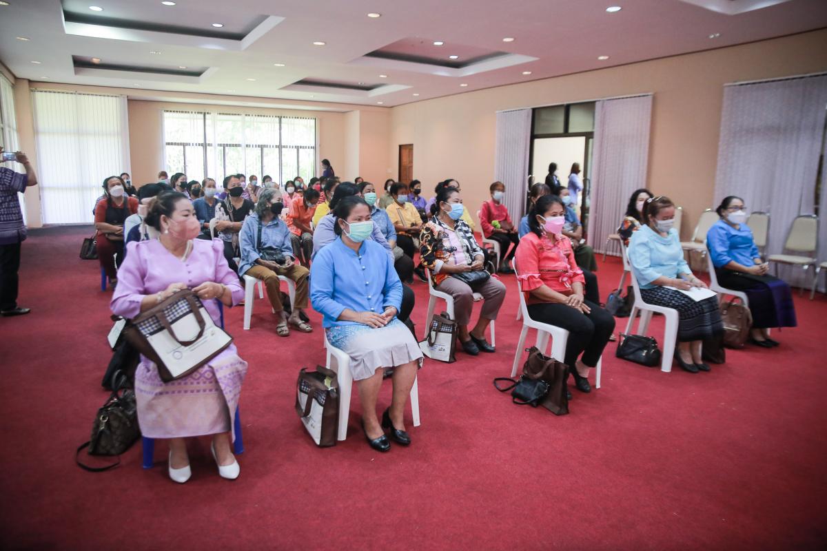 นายกองค์การบริหารส่วนจังหวัดตาก เป็นประธานในพิธีเปิดโครงการฝึกอบรมเสริมสร้างครอบครัวเข้มแข็งของสตรีและบุคคลในครอบครัว ประจำปีงบประมาณ พ.ศ. 2565 รุ่นที่ 2