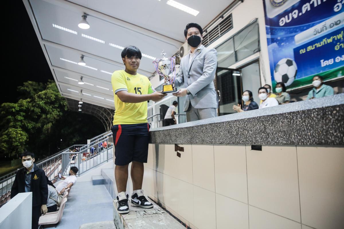 ว่าที่ ดร.ฑีฆะพล ทวีเกื้อกูลกิจ รองนายกองค์การบริหารส่วนจังหวัดตาก เป็นประธานในพิธีปิด โครงการแข่งขันกีฬา อบจ.ตาก คัพ ครั้งที่ 3