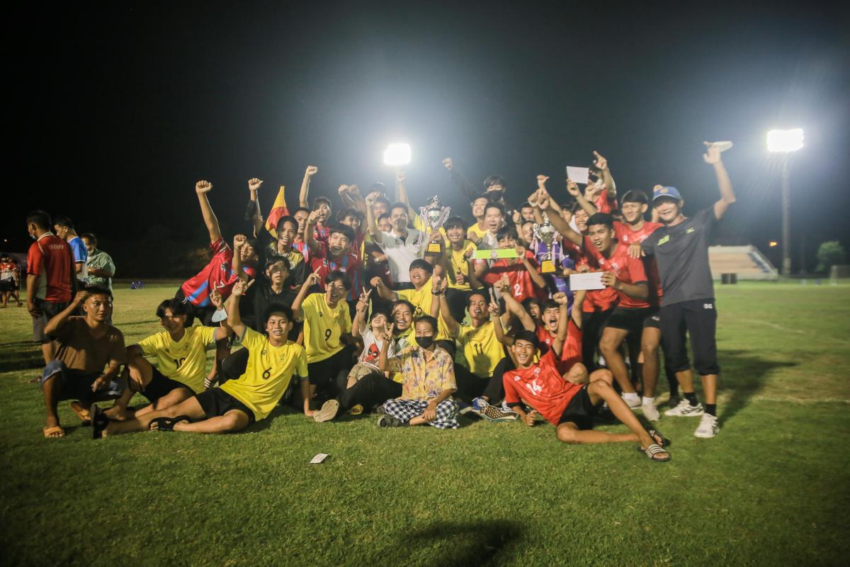 ว่าที่ ดร.ฑีฆะพล ทวีเกื้อกูลกิจ รองนายกองค์การบริหารส่วนจังหวัดตาก เป็นประธานในพิธีปิด โครงการแข่งขันกีฬา อบจ.ตาก คัพ ครั้งที่ 3