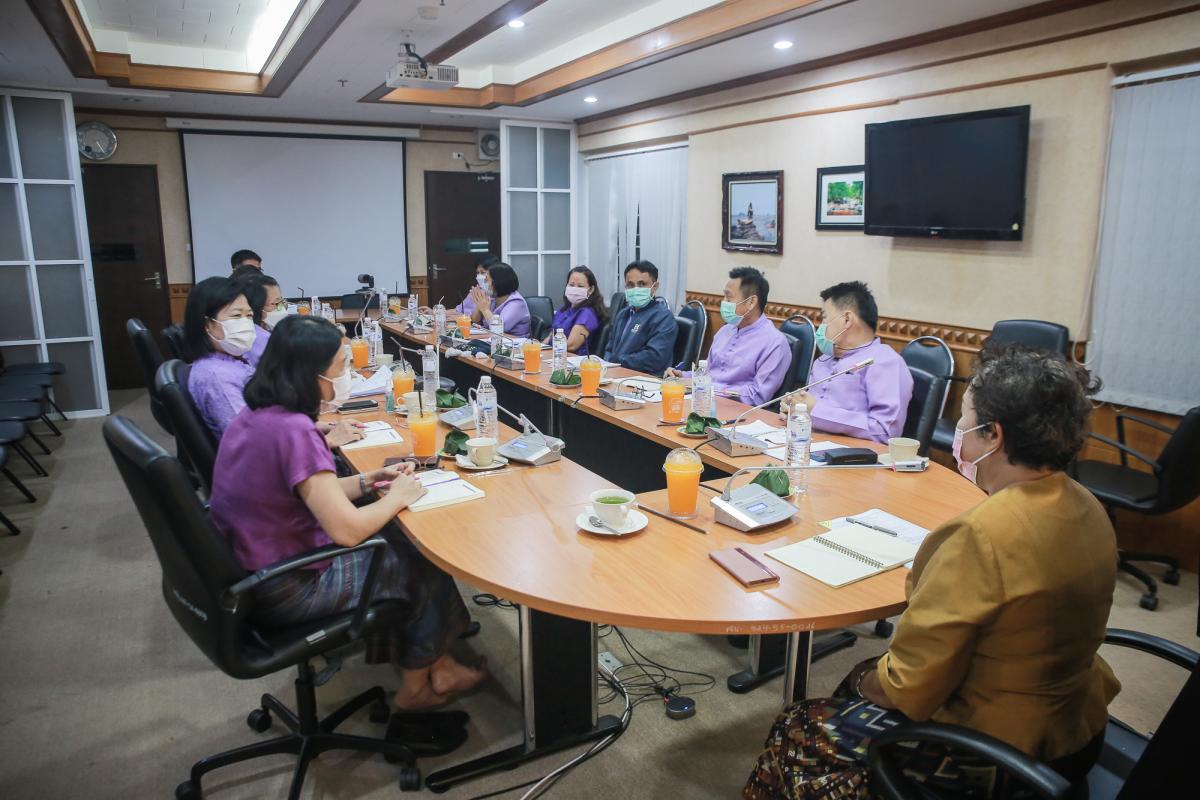 ปลัดองค์การบริหารส่วนจังหวัดตาก เป็นประธานการประชุมหัวหน้าส่วนราชการองค์การบริหารส่วนจังหวัดตาก ณ ห้องประชุมองค์การบริหารส่วนจังหวัดตาก