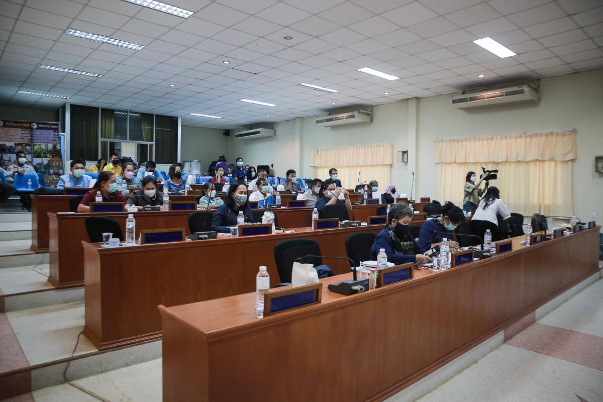 ปลัดองค์การบริหารส่วนจังหวัดตากเข้าร่วมการประชุมและร่วมเป็นวิทยากรร่วมในเวทีเสวนาการจัดทำผังภูมินิเวศและการพัฒนาการท่องเที่ยวแหล่งธรรมชาติ ประเภทโป่งพุร้อน