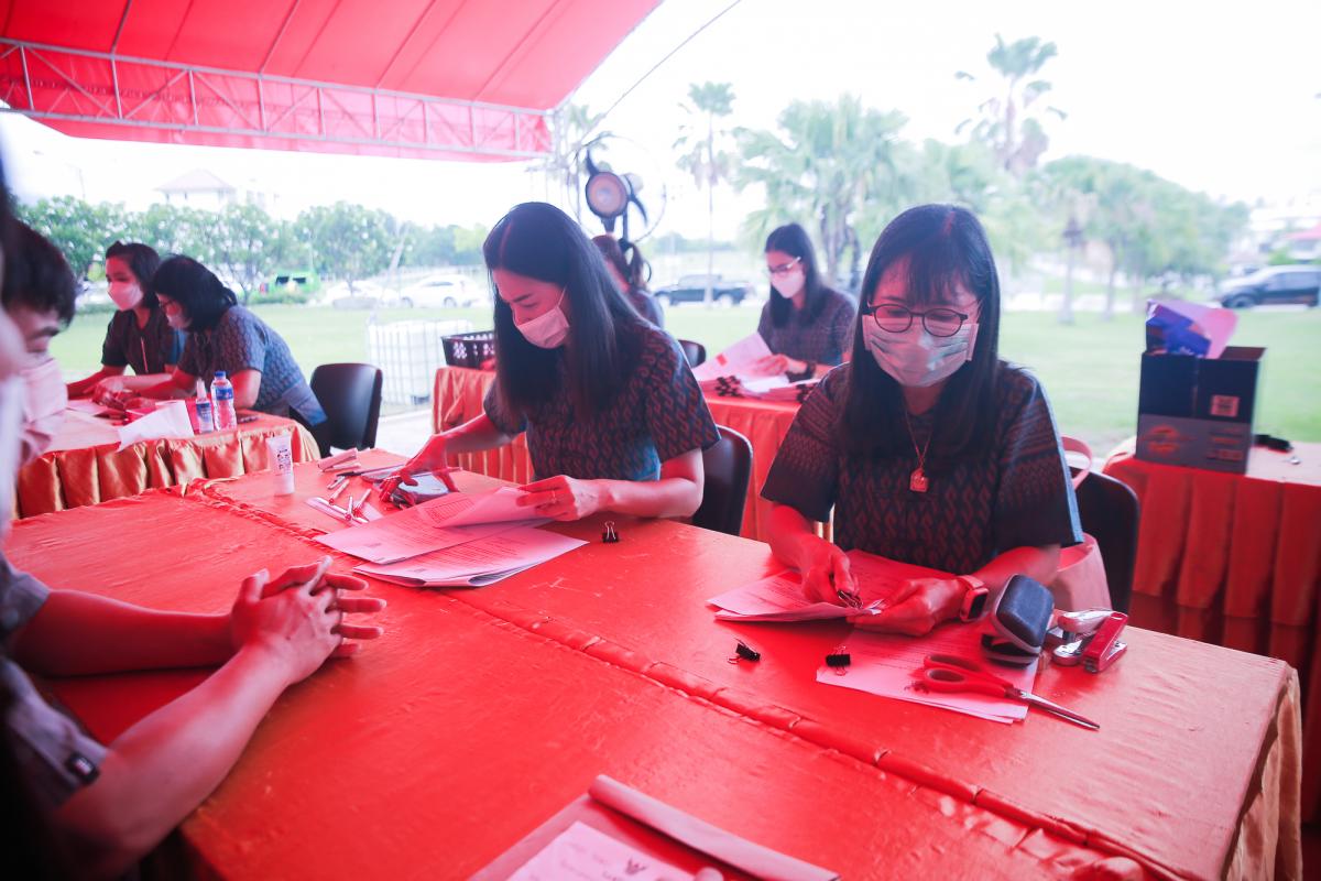 รองนายกองค์การบริหารส่วนจังหวัดตาก เป็นประธานในพิธีเปิดโครงการเงินอุดหนุนเพื่อจัดหาสื่อการเรียนการสอน และมอบเงินอุดหนุนด้านการศึกษา ขององค์การบริหารส่วนจังหวัดตาก ประจำปีงบประมาณ พ.ศ.2565 