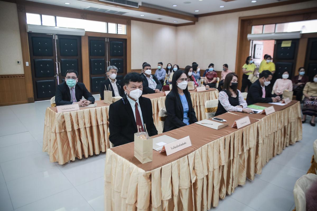 รองนายกองค์การบริหารส่วนจังหวัดตาก เป็นประธานในพิธีเปิดโครงการเงินอุดหนุนเพื่อจัดหาสื่อการเรียนการสอน และมอบเงินอุดหนุนด้านการศึกษา ขององค์การบริหารส่วนจังหวัดตาก ประจำปีงบประมาณ พ.ศ.2565 