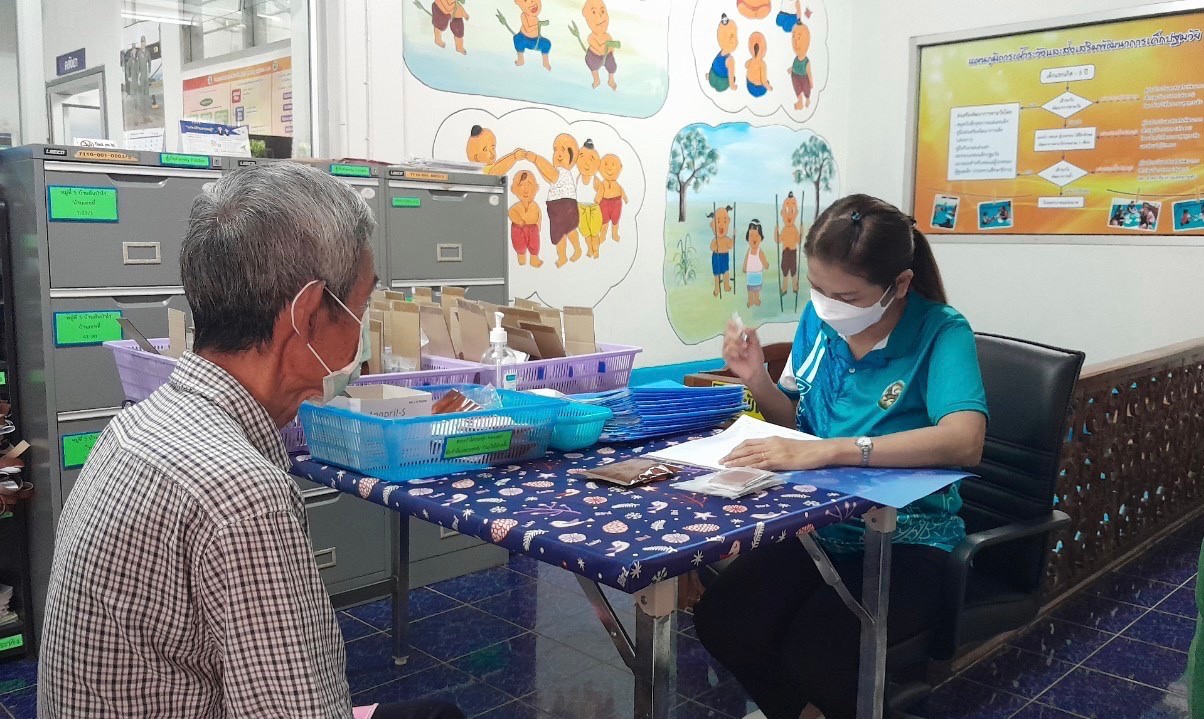 รพ.สต.บ้านสันป่าไร่ จ่ายยา pt NCD กลุ่ม 3 (HTไทย)