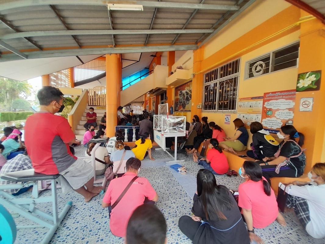 6/3/66 ช่วงบ่าย รพ.สต.บ้านสันป่ระาไร่ ปชุมประจำเดือน อสม. เน้นย้ำเรื่องงาน คบส.,โรคไข้เลือดออก , รายงานประจำเดือน , การตรวจมะเร็งปากมดลูก และชี้แจง/หารือเรื่องการจัดงานกีฬา อสม.