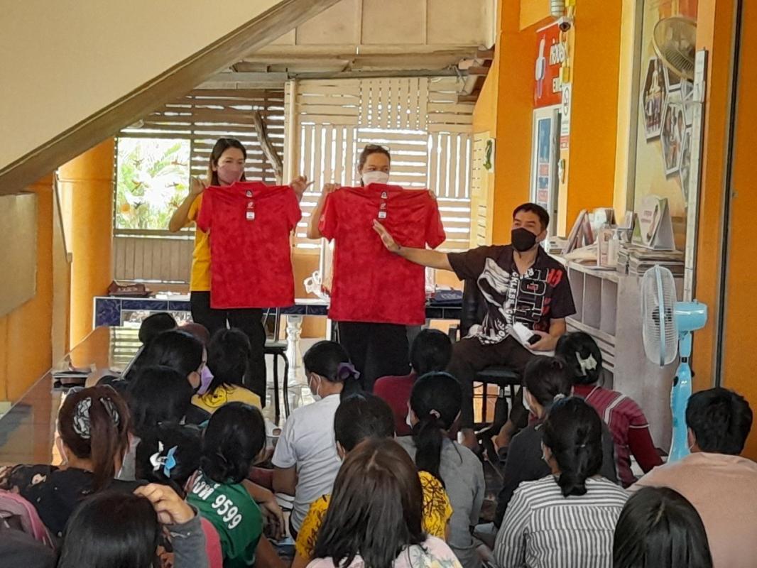 6/3/66 ช่วงบ่าย รพ.สต.บ้านสันป่ระาไร่ ปชุมประจำเดือน อสม. เน้นย้ำเรื่องงาน คบส.,โรคไข้เลือดออก , รายงานประจำเดือน , การตรวจมะเร็งปากมดลูก และชี้แจง/หารือเรื่องการจัดงานกีฬา อสม.