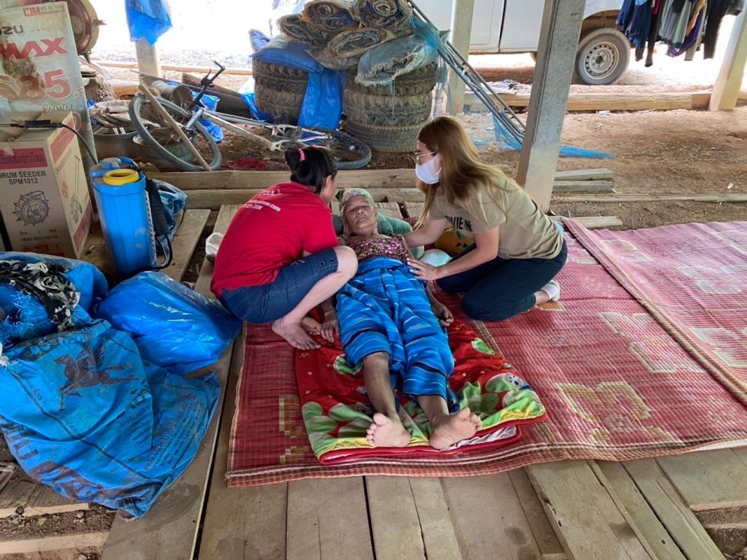 25/4/2566 จนท.ทันตาภิบาล รพ.สต.บ้านสันป่าไร่ร่วมกับกลุ่มงานทันตกรรม รพ.แม่ระมาด