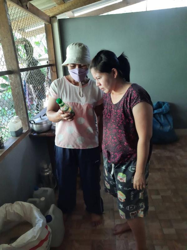 30/4/66 รพ.สต.บ้านสันป่าไร่ร่วมกับอาสาสมัครสาธารณสุขม.2บ้านตีนธาตุ,ม.3บ้านป่าไร่เหนือ,ม.5บ้านสันป่าไร่และศูนย์พัฒนาเด็กเล็กบ้านป่าไร่เหนือรณรงค์ให้ความรู้ประชาชนในเขตรับผิดชอบและนักเรียนเกี่ยวกับการเลือกซื้ออาหาร  การดูวันหมดอายุและการดูเลข อย. เนื่องในวั