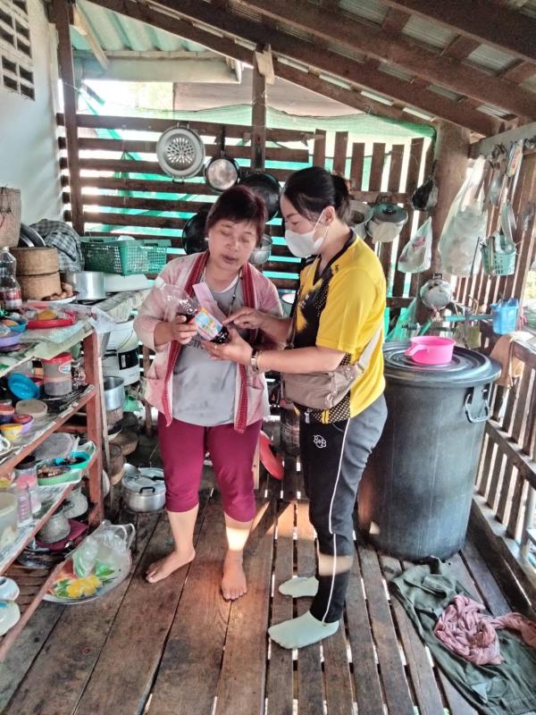 30/4/66 รพ.สต.บ้านสันป่าไร่ร่วมกับอาสาสมัครสาธารณสุขม.2บ้านตีนธาตุ,ม.3บ้านป่าไร่เหนือ,ม.5บ้านสันป่าไร่และศูนย์พัฒนาเด็กเล็กบ้านป่าไร่เหนือรณรงค์ให้ความรู้ประชาชนในเขตรับผิดชอบและนักเรียนเกี่ยวกับการเลือกซื้ออาหาร  การดูวันหมดอายุและการดูเลข อย. เนื่องในวั