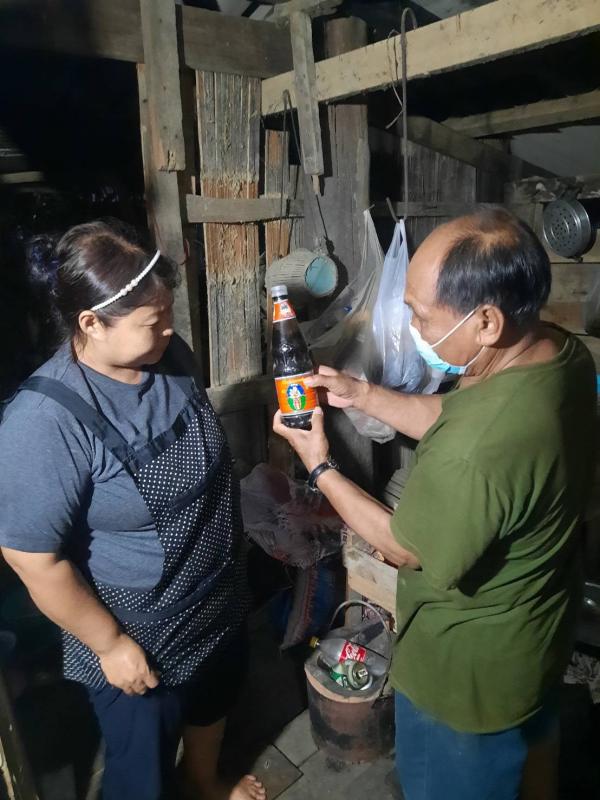 30/4/66 รพ.สต.บ้านสันป่าไร่ร่วมกับอาสาสมัครสาธารณสุขม.2บ้านตีนธาตุ,ม.3บ้านป่าไร่เหนือ,ม.5บ้านสันป่าไร่และศูนย์พัฒนาเด็กเล็กบ้านป่าไร่เหนือรณรงค์ให้ความรู้ประชาชนในเขตรับผิดชอบและนักเรียนเกี่ยวกับการเลือกซื้ออาหาร  การดูวันหมดอายุและการดูเลข อย. เนื่องในวั