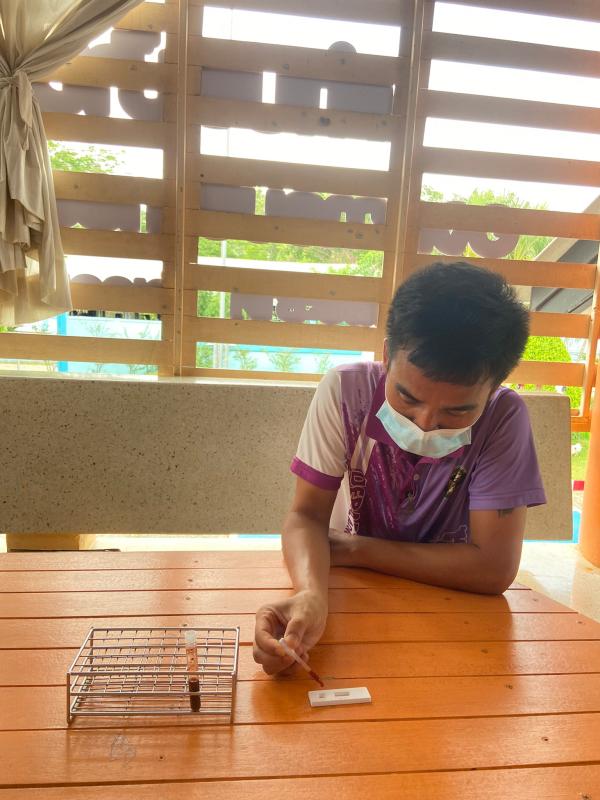 2/5/66 จนท.รพ.สต.บ้านสันป่าไร่ร่วมกับเครือข่ายคุ้มครองผู้บริโภคตำบลพระธาตุตรวจหาสารสเตียรอยด์ในยาแผนโบราณแก้ปวดเข่าผลการตรวจพบมีสารสเตียรอยด์และได้ให้ความรู้และคำแนะนำแก่เจ้าของยา