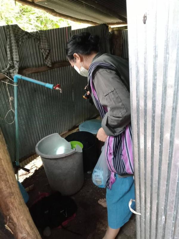 7/5/66 รพ.สต.บ้านสันป่าไร่ร่วมกับอาสาสมัครสาธารณสุขและชาวบ้าน หมู่ที่2 บ้านตีนธาตุ,หมู่ที่ 3 บ้านป่าไร่เหนือและหมู่ที่ 5 บ้านสันป่าไร่ รณรงค์สำรวจและทำลายแหล่งเพาะพันธ์ลูกน้ำยุงลาย