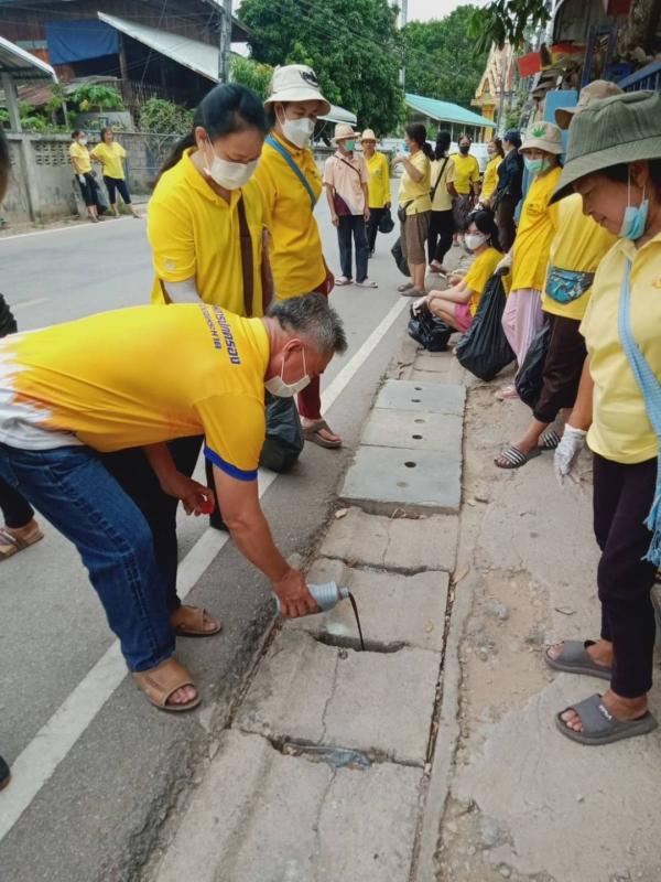 7/5/66 รพ.สต.บ้านสันป่าไร่ร่วมกับอาสาสมัครสาธารณสุขและชาวบ้าน หมู่ที่2 บ้านตีนธาตุ,หมู่ที่ 3 บ้านป่าไร่เหนือและหมู่ที่ 5 บ้านสันป่าไร่ รณรงค์สำรวจและทำลายแหล่งเพาะพันธ์ลูกน้ำยุงลาย