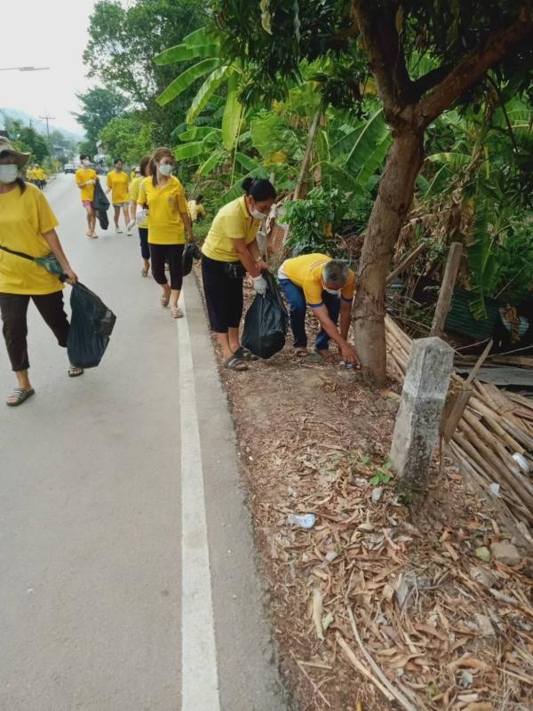 7/5/66 รพ.สต.บ้านสันป่าไร่ร่วมกับอาสาสมัครสาธารณสุขและชาวบ้าน หมู่ที่2 บ้านตีนธาตุ,หมู่ที่ 3 บ้านป่าไร่เหนือและหมู่ที่ 5 บ้านสันป่าไร่ รณรงค์สำรวจและทำลายแหล่งเพาะพันธ์ลูกน้ำยุงลาย