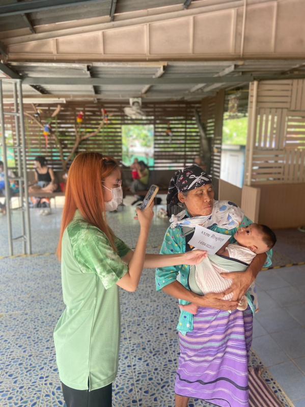 10/5/66 ช่วงเช้า รพ.สต.บ้านสันป่าไร่ ฉีดวัคซีนเด็กอายุ 0-5 ปี,ตรวจสุขภาพช่องปาก/เคลือบฟลูออไรด์,เจาะเลือดตรวจ hct ,จ่ายยา para/ferrous syr ,ยืนยันตัวตน(Authen) จำนวน 30 ราย