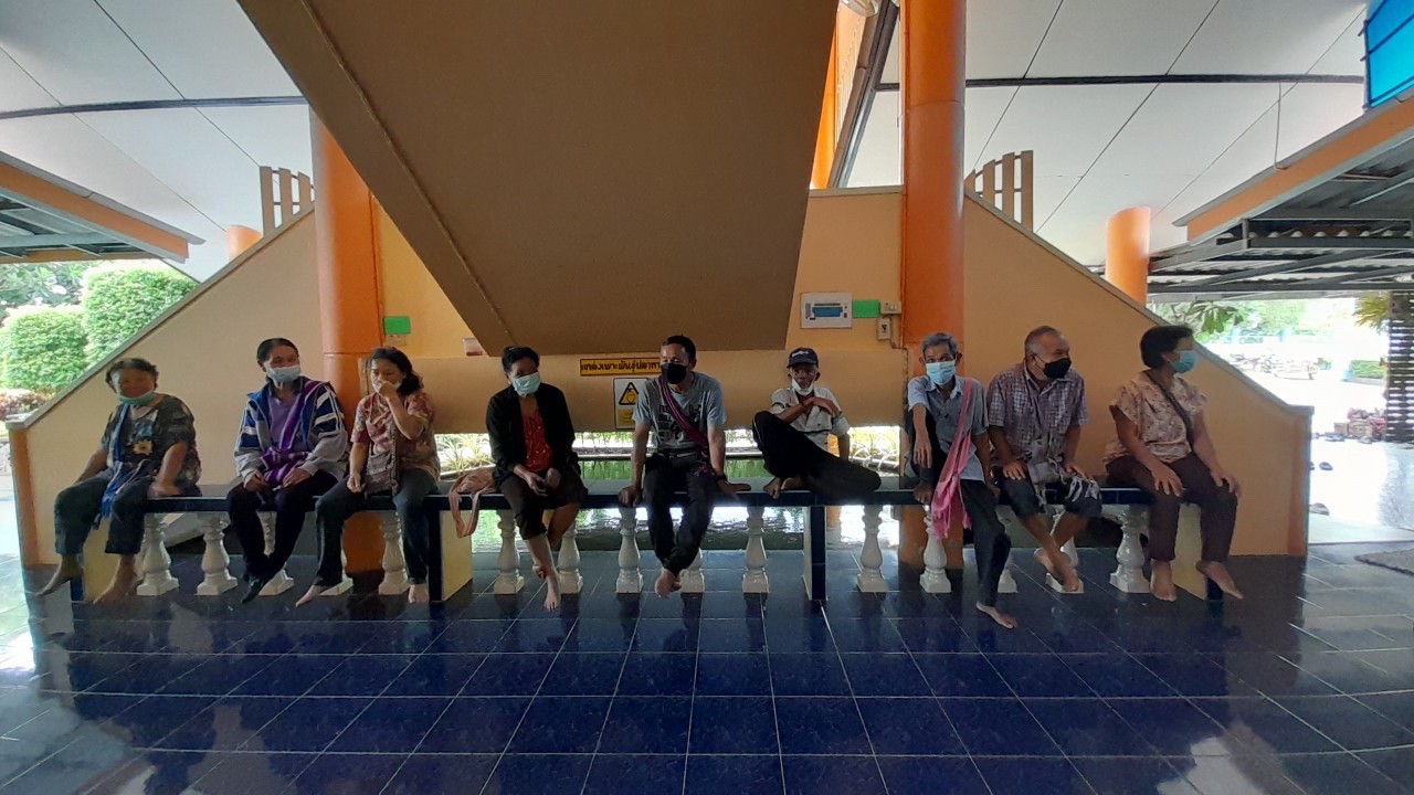 23/5/66 ช่วงบ่าย รพ.สต.บ้านสันป่าไร่ ให้บริการจ่ายยาผู้ป่วยโรคความดันโลหิตสูง (กลุ่ม 2/3) ที่รับยาที่ รพ.สต.จำนวน 52 ราย