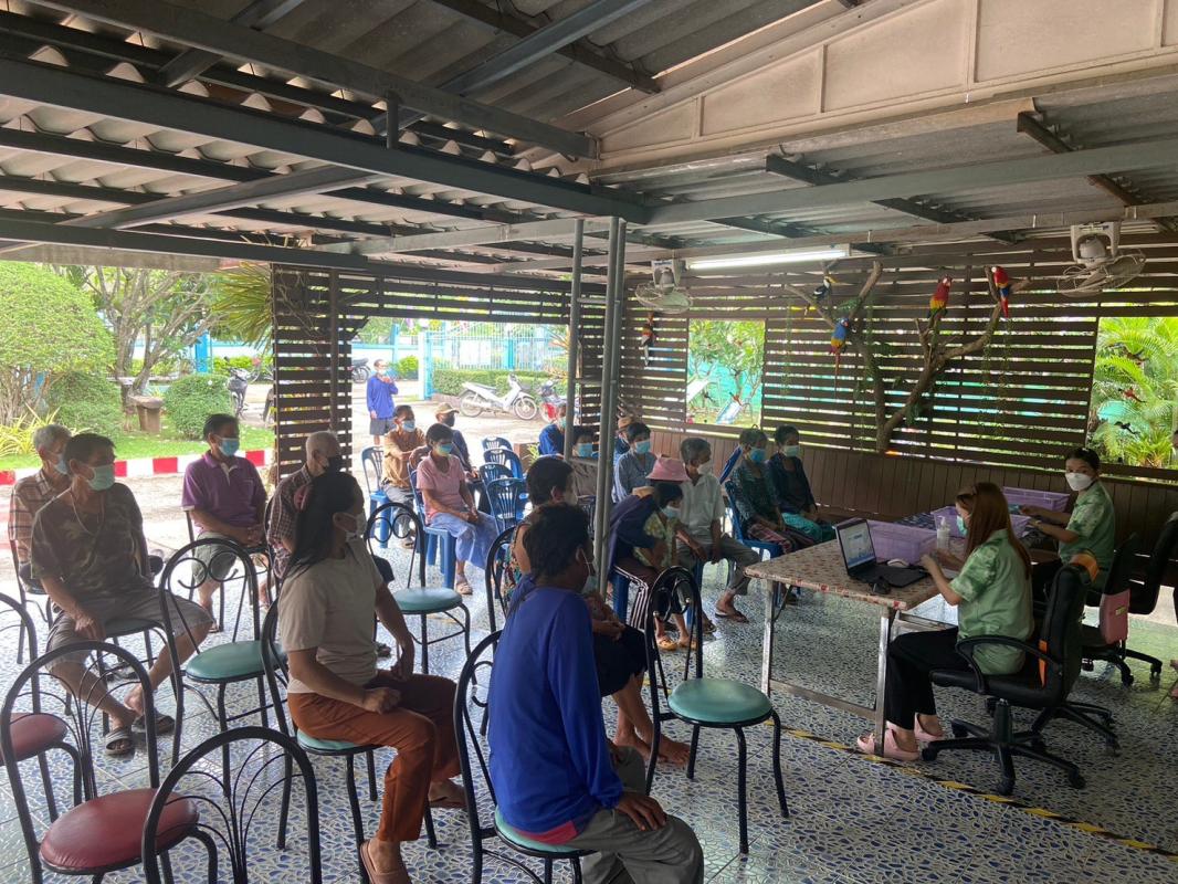 7/6/66 ช่วงเช้า รพ.สต.บ้านสันป่าไร่ รณรงค์ฉีดวัคซีนป้องกันไข้หวัดใหญ่ กลุ่มเสี่ยง รอบแรก มีผู้มารับบริการ 106 ราย รอบต่อไป(วันที่21)กลุ่มเด็กอายุ 6 เดือน ถึง 2ปี 11เดือน