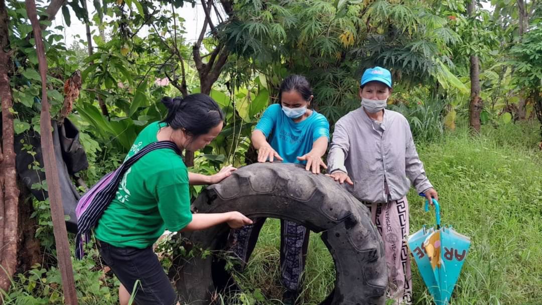 18/6/66 จนท.รพ.สต.บ้านสันป่าไร่ร่วมกับอสม.ม.3บ้านจบปิ ควบคุมโรคไข้เลือดออกรอบ2 เคสดญ.เพ็ญพิชชา ธาราคีรีและรอบแรก ดช.ณัฐคุณ พงษ์ไทย