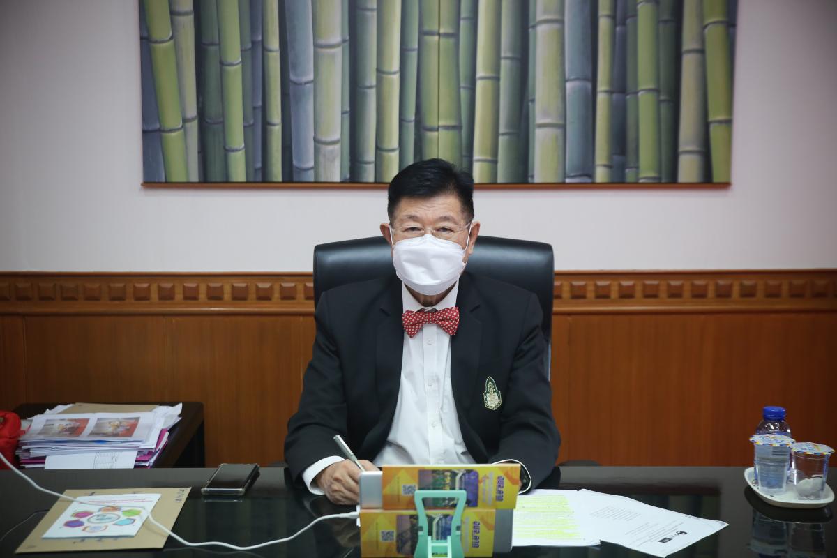 นายกองค์การบริหารส่วนจังหวัดตาก และผู้อำนวยการอุทยานธรณีไม้กลายเป็นหินจังหวัดตาก พร้อมด้วยเจ้าหน้าที่ องค์การบริหารส่วนจังหวัดตาก เข้าร่วมการประชุมรับฟังความคิดเห็นเกี่ยวกับระบบกลไกการบริหารจัดการเครือข่ายการท่องเที่ยว