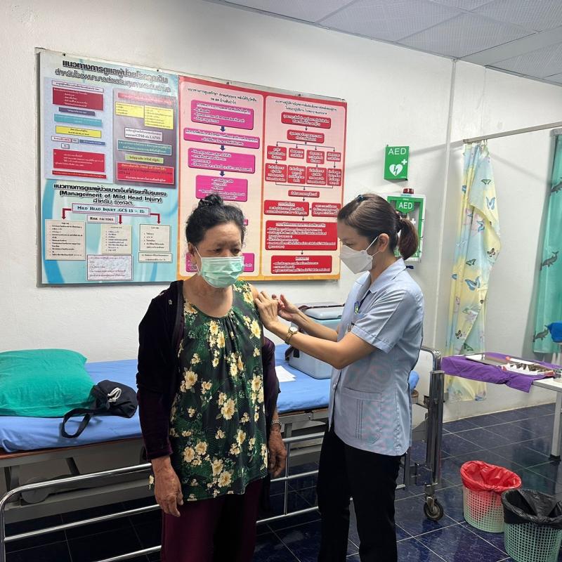 26/6/66 รพ.สต.บ้านสันป่าไร่ รณรงค์ฉีดวัคซีนป้องกันไข้หวัดใหญ่ กลุ่มเสี่ยงสิทธิ์เบิกได้ 9 ราย สรุปยอดรวม 157 ราย