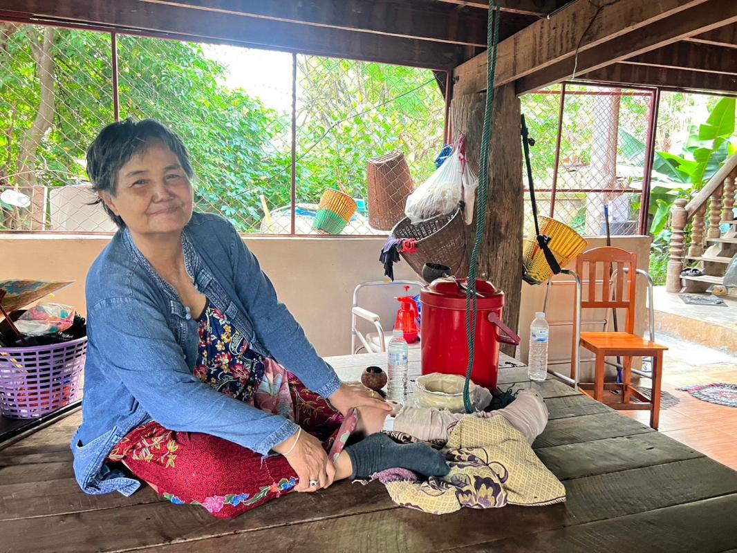 วันที่22/06/2566 จนท. รพ.สต.บ้านสันป่าไร่ เยี่ยมบ้านผู้ป่วยPalliative Care จำนวน 4 ราย ผู้ป่วยNCD จำนวน 6  ราย ผู้ป่วยผ่าตัดหลังออกจากรพ. จำนวน 2 ราย ผู้ป่วยกระดูกแตก จำนวน 1 ราย ครอบครัวเด็กมีปัญหาด้านสุขภาพจิตจำนวน 2 ครอบครัว ผู้พิการ จำนวน 3 ราย