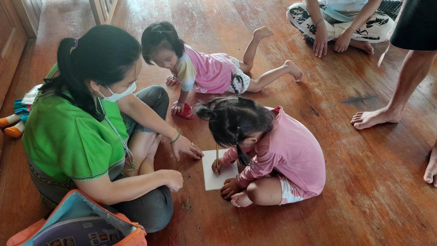 จนท.รพ.สต.บ้านสันป่าไร่ จัดกิจกรรมสัปดาห์รณรงค์ตรวจคัดกรองพัฒนาการเด็กปฐมวัยปีงบประมาณ2566 ระหว่างวันที่10-14กค.66จำนวน10คน พัฒนาการสมวัย7คน สงสัยล่าช้า3คนค่ะ