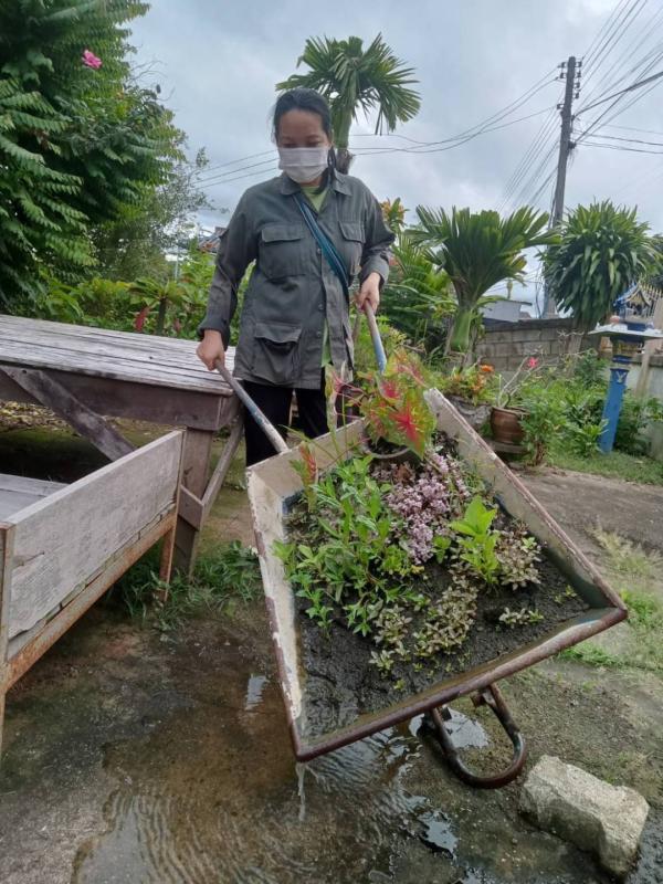 25/7/66 จนท.รพ.สต.บ้านสันป่าไร่ร่วมกับอสม.ม.5บ้านสันป่าไร่ ควบคุมโรคไข้เลือดออกรอบที่1เคสนางซานดาอ่อง