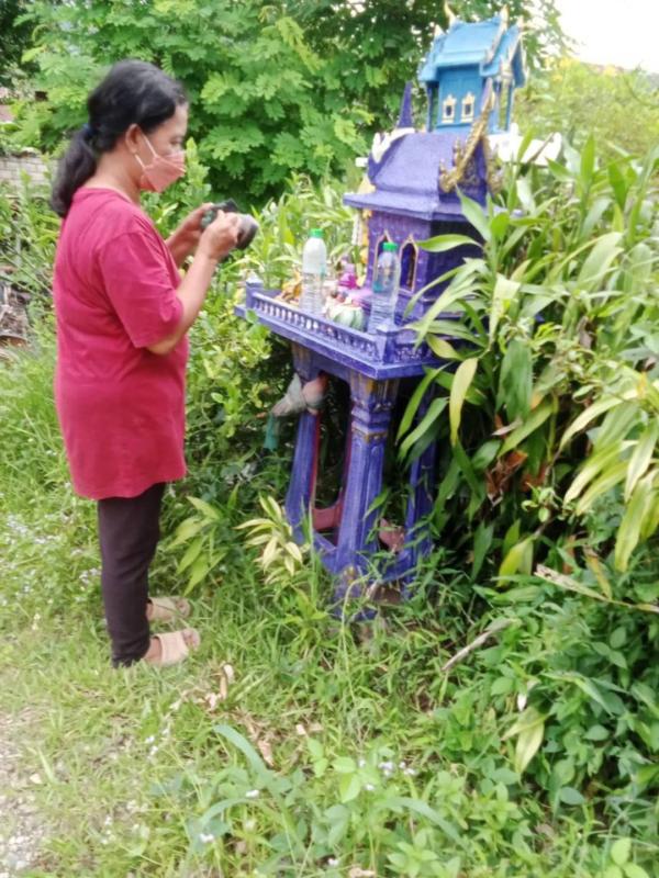 25/7/66 จนท.รพ.สต.บ้านสันป่าไร่ร่วมกับอสม.ม.5บ้านสันป่าไร่ ควบคุมโรคไข้เลือดออกรอบที่1เคสนางซานดาอ่อง