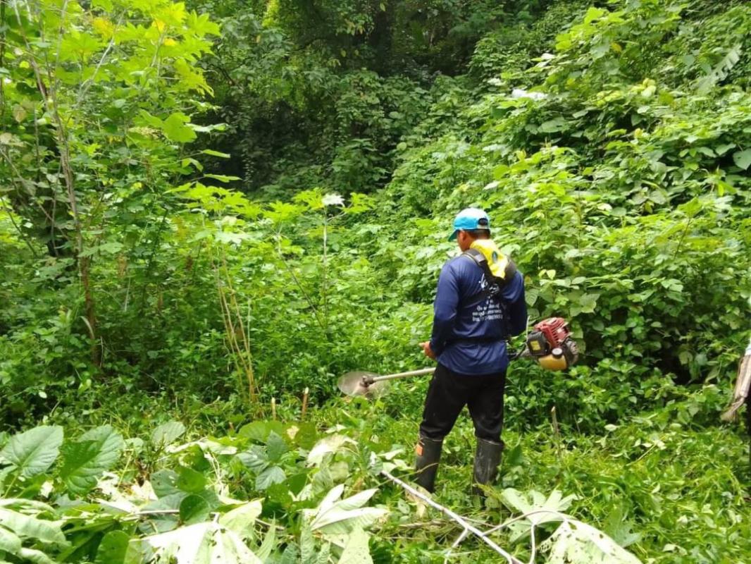 28/7/66 จนท.รพ.สต.บ้านสันป่าไร่ ร่วมกับผู้นำชุมชนและประชาชน หมู่ที่ 3 บ้านป่าไร่เหนือ จัดกิจกรรมพัฒนาสิ่งแวดล้อมในหมู่บ้าน เนื่องในวันเฉลิมพระชนมพรรษา พระบาทสมเด็จพระเจ้าอยู่หัว รัชกาลที่ 10