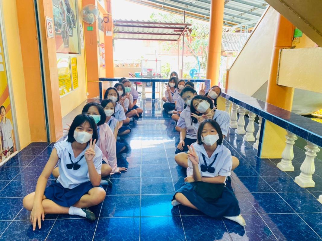 6966 รพ.สต.บ้านสันป่าไร่ ฉีดวัคซีน HPV(ป้องกันโรคมะเร็งปากมดลูก)นักเรียนหญิง ชั้น ป.5 ถึง ม.3 จำนวน 7 ร.ร. รวมทั้งหมด 74 ราย