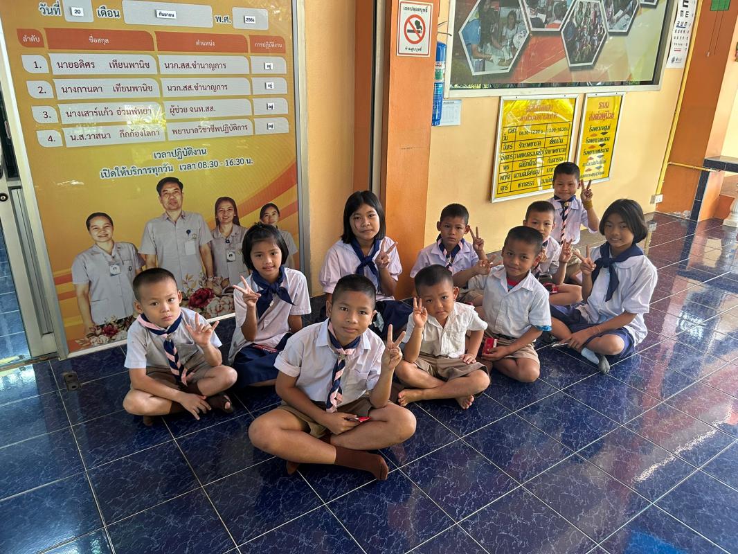 20/9/66 รพ.สต.บ้านสันป่าไร่ ฉีดวัคซีนนักเรียน (รอบที่ 3) จำนวน 5 โรงเรียน 42 คน