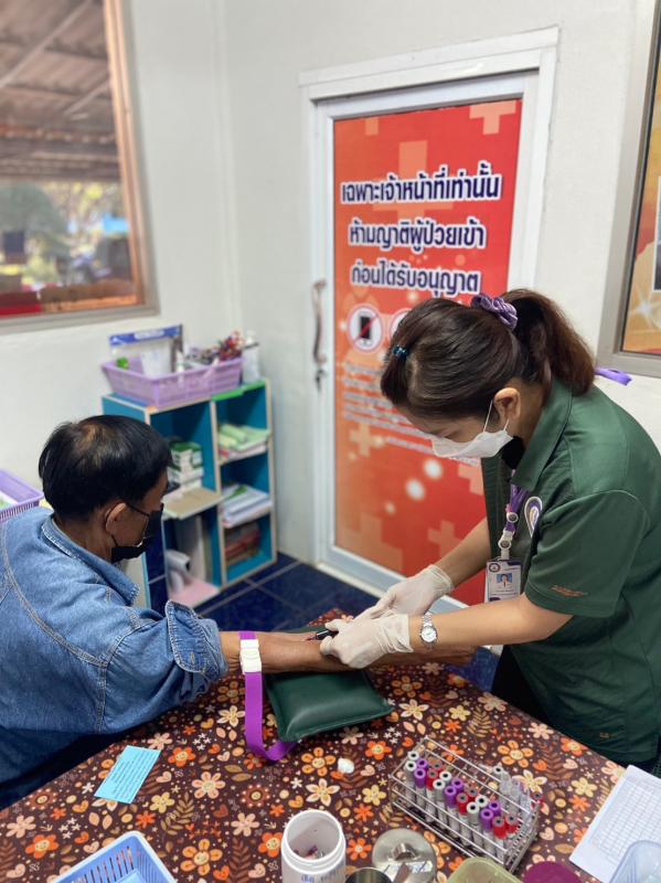 21-22 พ.ย.66 รพ.สต.บ้านสันป่าไร่ เจาะเลือดประจำปี( screening lab ), วัดความดันฯ , ตรวจสุขภาพ , ตรวจคลื่นไฟฟ้าหัวใจ(EKG) , ตรวจปัสสาวะ ผู้ป่วยโรคความดันโลหิตสูงที่รับยาที่ รพ.สต.บ้านสันป่าไร่ กลุ่ม 2 จำนวน 51 ราย