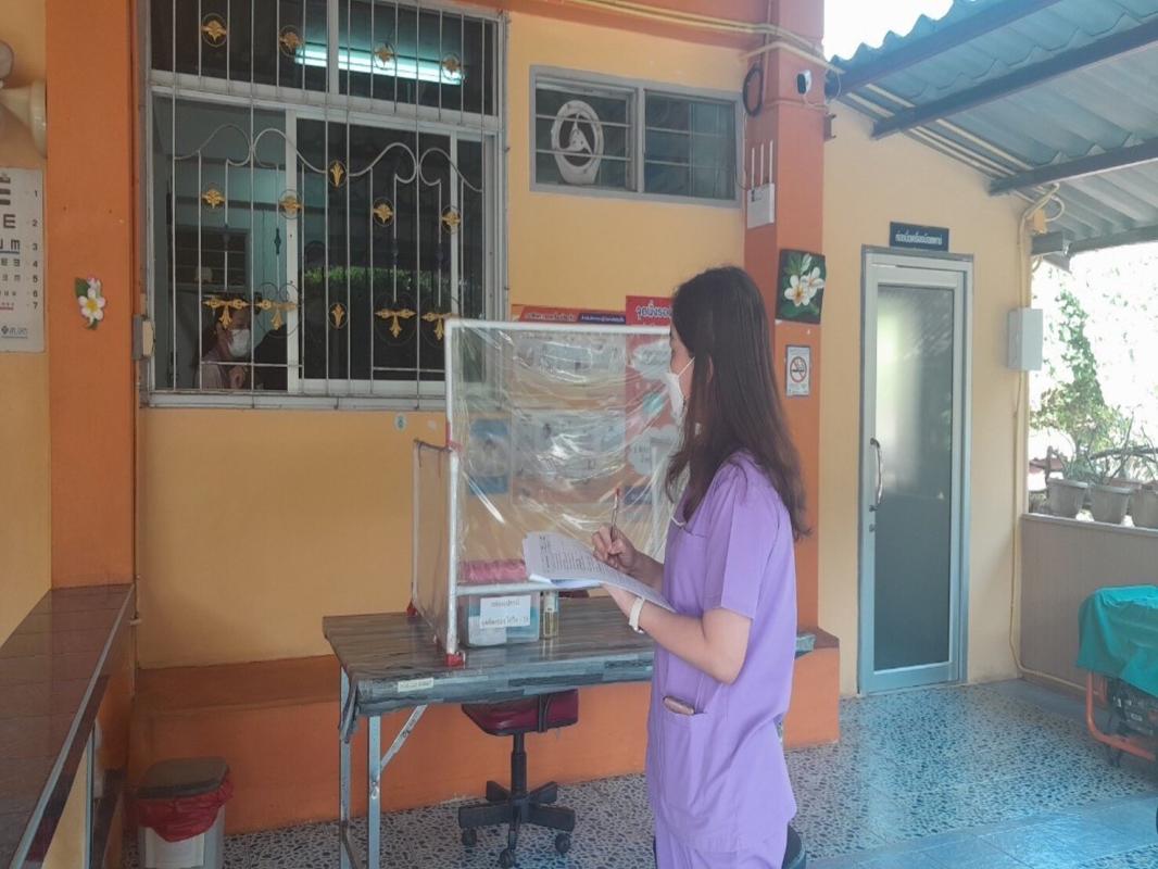 12/12/66 รพ.สต.บ้านสันป่าไร่ รับการประเมินหน่วยบริการเจาะเลือดเก็บตัวอย่างและนำส่งตัวอย่างนอกโรงพยาบาลเพื่อสนับสนุนโครงการลดความแออัดกระทรวงสาธารณสุข จากทีมเทคนิคการแพทย์ รพ.แม่ระมาด