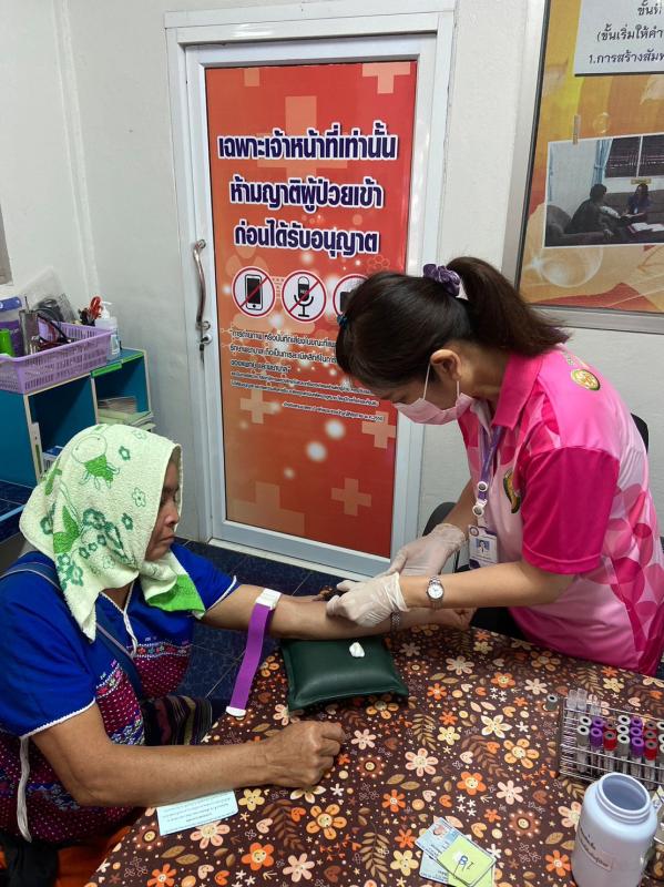 19/12/66 รพ.สต.บ้านสันป่าไร่ เจาะเลือดประจำปี(screening lab) ,ตรวจปัสสาวะ,ตรวจคลื่นไฟฟ้าหัวใจ(EKG),ยืนยันตัวตน(Authen) ผู้ป่วยโรคความดันโลหิตสูง กลุ่ม 3 จำนวน 19 ราย และ รณรงค์หยอดวัคซีนป้องกันโรคโปลิโอ รอบสอง จำนวน 5 หมู่บ้าน