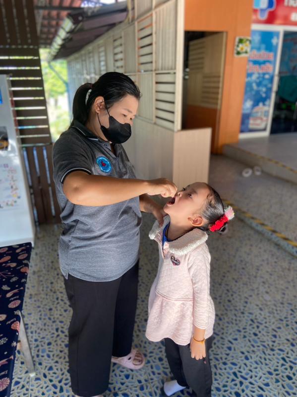 19/12/66 รพ.สต.บ้านสันป่าไร่ เจาะเลือดประจำปี(screening lab) ,ตรวจปัสสาวะ,ตรวจคลื่นไฟฟ้าหัวใจ(EKG),ยืนยันตัวตน(Authen) ผู้ป่วยโรคความดันโลหิตสูง กลุ่ม 3 จำนวน 19 ราย และ รณรงค์หยอดวัคซีนป้องกันโรคโปลิโอ รอบสอง จำนวน 5 หมู่บ้าน