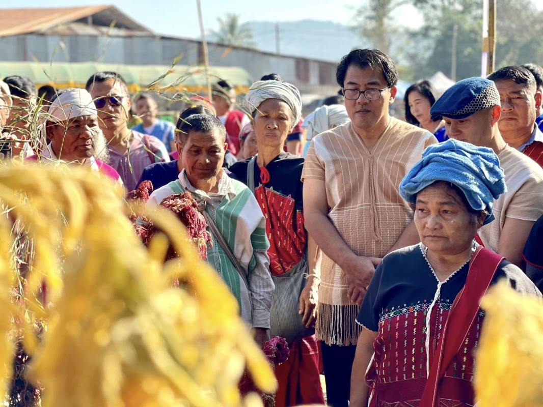 ปลัดองค์การบริหารส่วนจังหวัดตาก เป็นประธานในพิธีเปิดงานประเพณีกินข้าวใหม่ปกาเกอะญอ (อ้อบือซอโค๊ะ) อำเภออุ้มผาง ประจำปี 2567