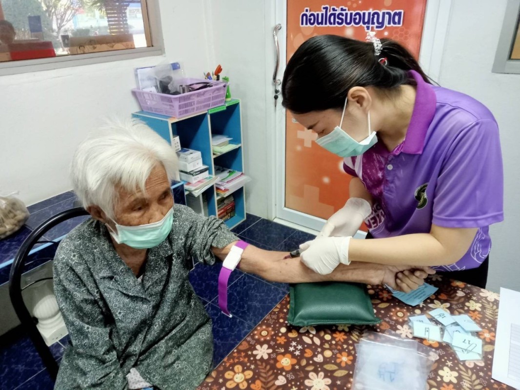 20 ก.พ.2567 รพ.สต.บ้านสันป่าไร่ เจาะเลือด , วัดความดันโลหิต , ตรวจปัสสาวะ ผู้ป่วยโรคความดันโลหิตสูง ที่รับยาที่ รพ.สต.บ้านสันป่าไร่ (กลุ่ม 2) จำนวน 51 ราย