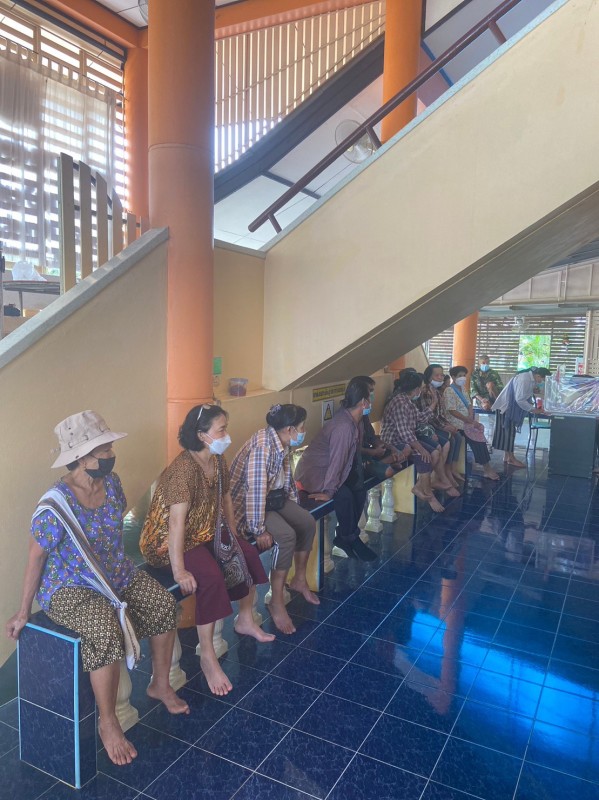 27 ก.พ.2567 ช่วงบ่าย รพ.สต.บ้านสันป่าไร่ จ่ายยาผู้ป่วยโรคความดันโลหิตสูง ที่รับยาที่ รพ.สต.บ้านสันป่าไร่ กลุ่มที่ 2 จำนวน 51 ราย