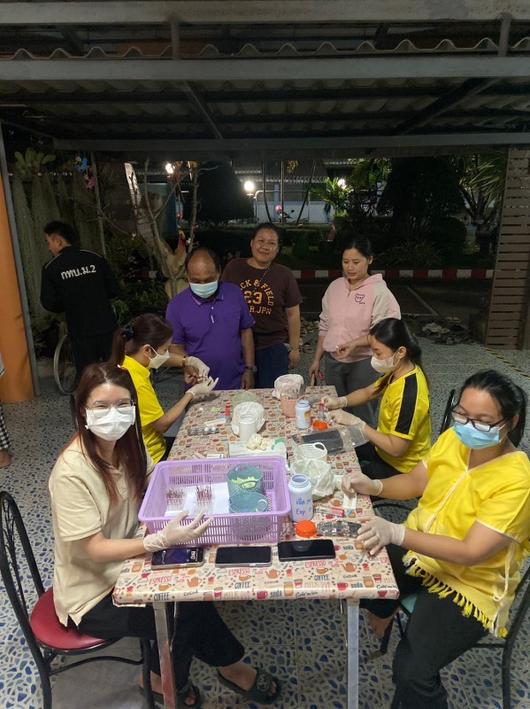 4 มี.ค.67 เวลา 18.30 น. รพ.สต.บ้านสันป่าไร่ จัดกิจกรรม เจาะเลือดตรวจสารเคมีตกค้าง อสม.จำนวน 76 ราย , รับมอบอาหารเสริมคุณแม่เพื่อสุขภาพคุณลูก ในโครงการ “มหัศจรรย์1,000วันฯ” และ ประชุมประจำเดือน อสม.