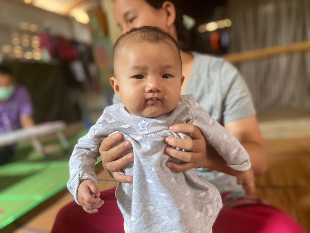 7 มี.ค.67 รพ.สต.บ้านสันป่าไร่ ออกหน่วยฉีดวัคซีนเด็กอายุ 2 เดือน ถึง 4 ปี เขตหมู่ 6 บ้านห้วยกระทิง ต.พระธาตุ จำนวน 13 ราย