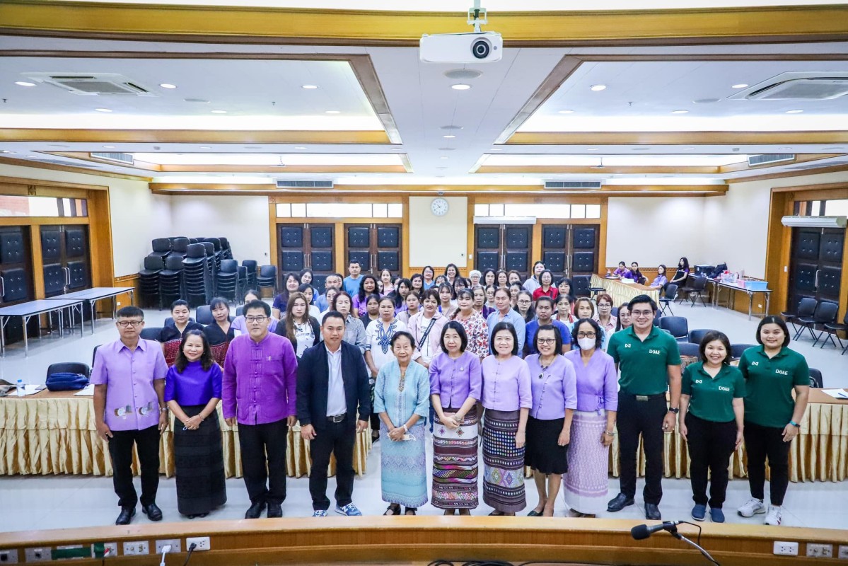 ที่ปรึกษานายกองค์การบริหารส่วนจังหวัดตาก เป็นประธานในพิธีเปิดโครงการส่งเสริมการพัฒนาเครือข่ายกลุ่มอาชีพในภาคการเกษตรและกลุ่มอาชีพอื่นๆ ประจำปีงบประมาณ พ.ศ. 2567 รุ่นที่ 3