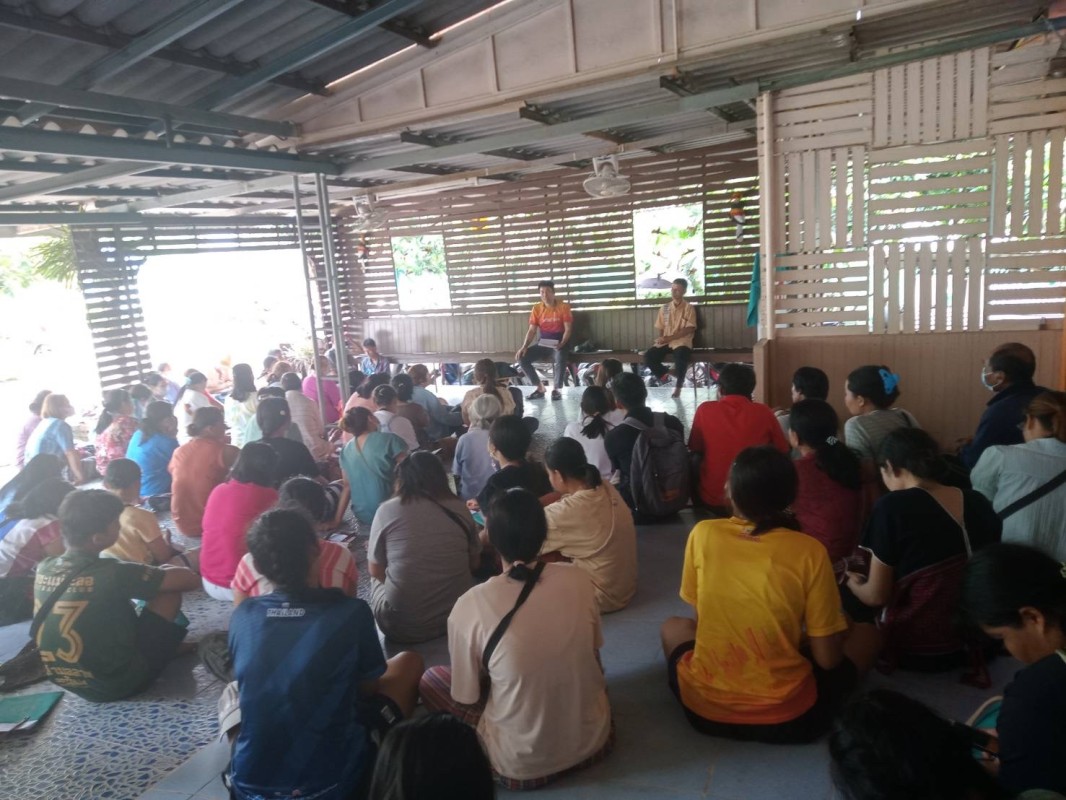 9 มิ.ย. 67 จนท.รพ.สต.บ้านสันป่าไร่ ประชุมอสม.ประจำเดือน มิ.ย.67 เพื่อแจ้งสถานการณ์ด้านสาธารณสุข ข้อมูลข่าวสารต่างๆและให้ความรู้แก่อสม.ในเรื่องสารไซบูทรามีน สารอันตรายที่พบในยาลดความอ้วนพร้อมทั้งพูดคุยแลกเปลี่ยนเรียนรู้เกี่ยวกับงานคุ้มครองผู้บริโภคกับอสม.น