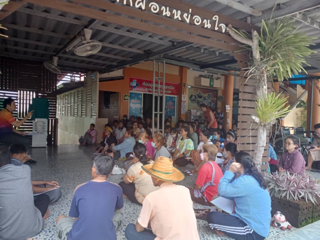 9 มิ.ย. 67 จนท.รพ.สต.บ้านสันป่าไร่ ประชุมอสม.ประจำเดือน มิ.ย.67 เพื่อแจ้งสถานการณ์ด้านสาธารณสุข ข้อมูลข่าวสารต่างๆและให้ความรู้แก่อสม.ในเรื่องสารไซบูทรามีน สารอันตรายที่พบในยาลดความอ้วนพร้อมทั้งพูดคุยแลกเปลี่ยนเรียนรู้เกี่ยวกับงานคุ้มครองผู้บริโภคกับอสม.น