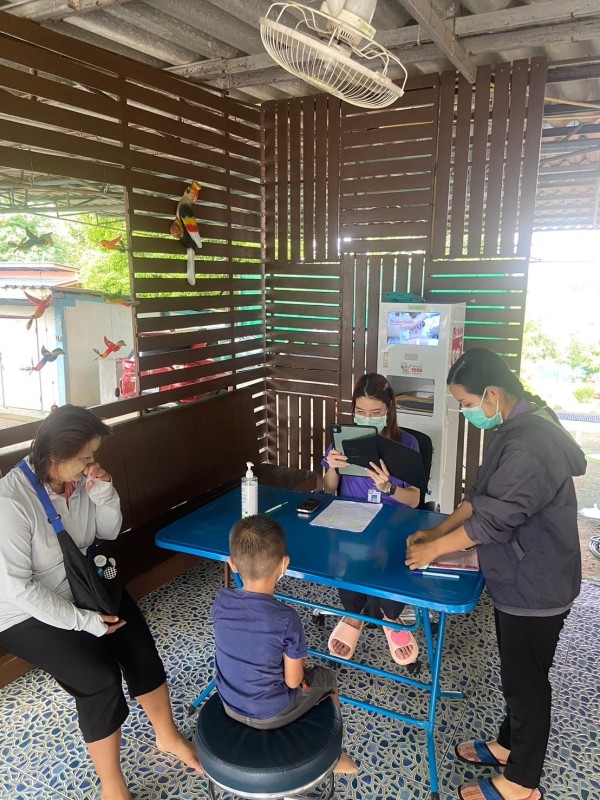 12 มิ.ย.67 รพ.สต.บ้านสันป่าไร่ ฉีดวัคซีนเด็ก อายุ 2 เดือน ถึง 4 ปี จำนวน 36 ราย และตรวจสุขภาพช่องปาก,เคลือบฟลูออไรด์,เจาะเลือดตรวจความเข้มข้นของเลือด(hct),จ่ายยา para syr , ferrous syr และยืนยันตัวตน(Authen)